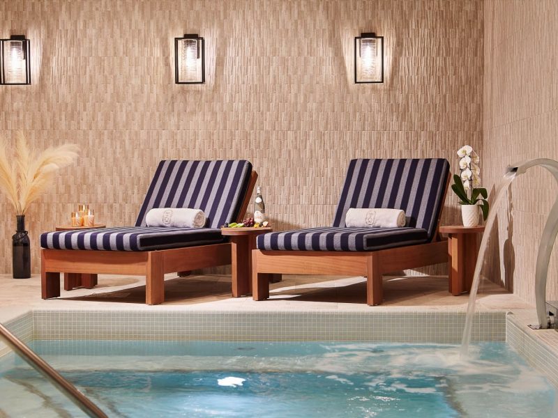 Spa at Q Hydrotherapy Circuit Chairs